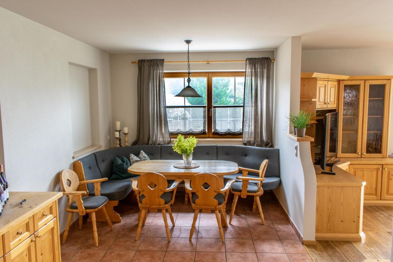 Weinzeit Chalet Konigsleiten Kültér fotó