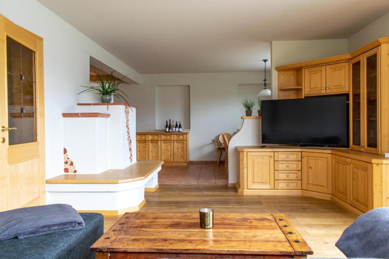 Weinzeit Chalet Konigsleiten Kültér fotó