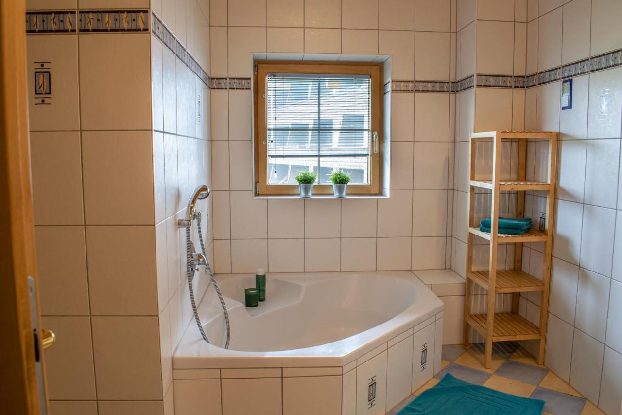 Weinzeit Chalet Konigsleiten Kültér fotó