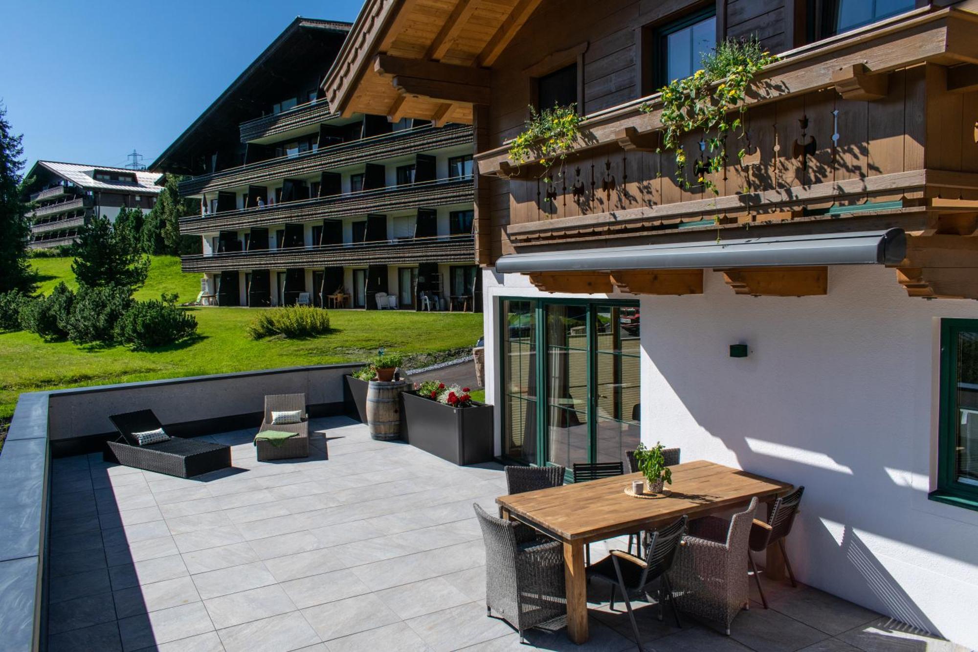 Weinzeit Chalet Konigsleiten Kültér fotó